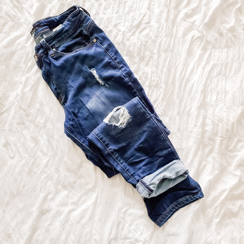 Kancan stretchy distressed skinny jeans